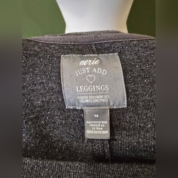 Aerie Just Add Leggings Gray Knit Sweater With Pockets - Picture 8 of 8